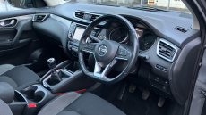 Nissan Qashqai 1.2 DiG-T N-Connecta 5dr Petrol Hatchback